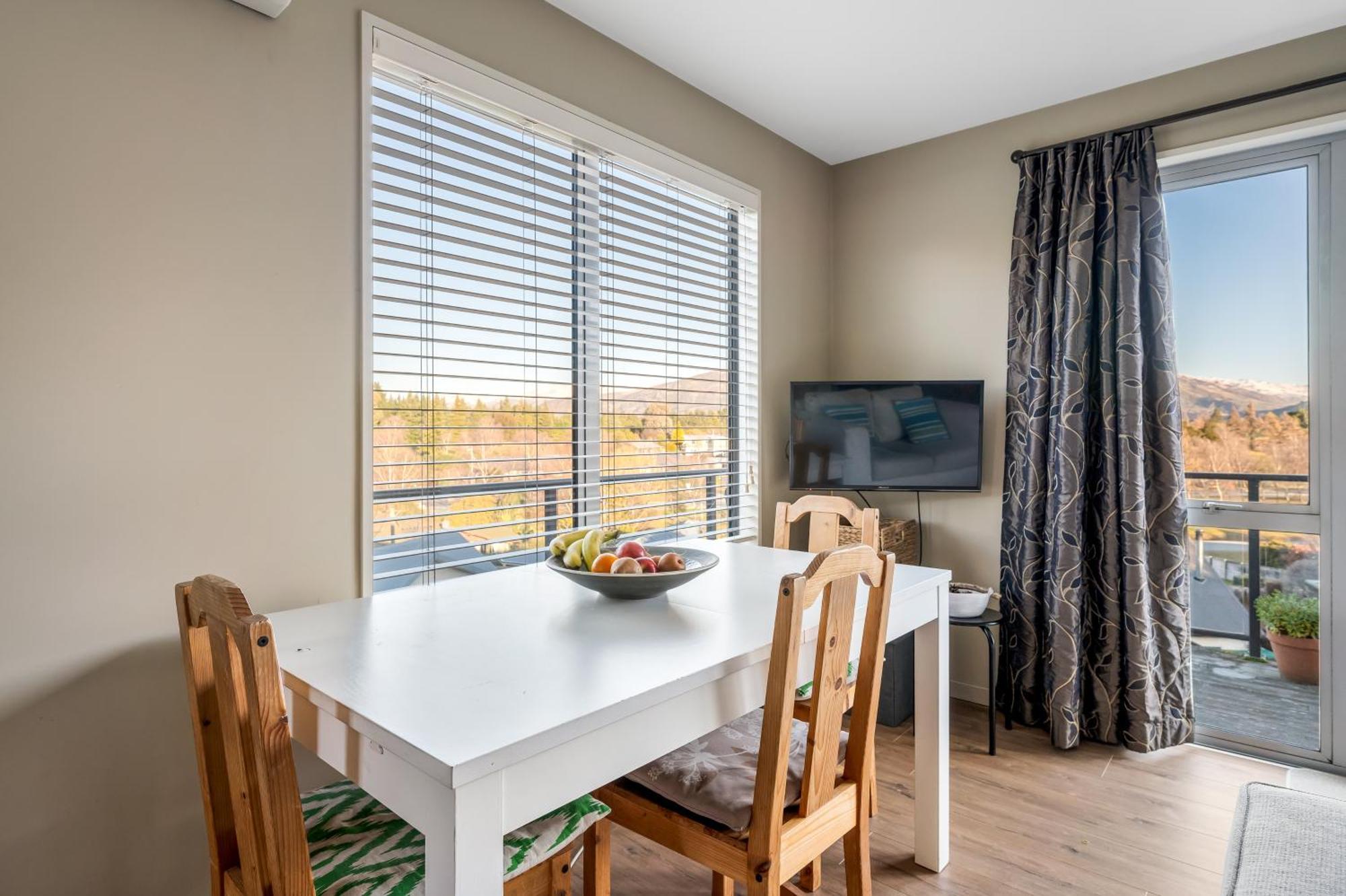 Criffel Garden Apartment Wanaka Ngoại thất bức ảnh